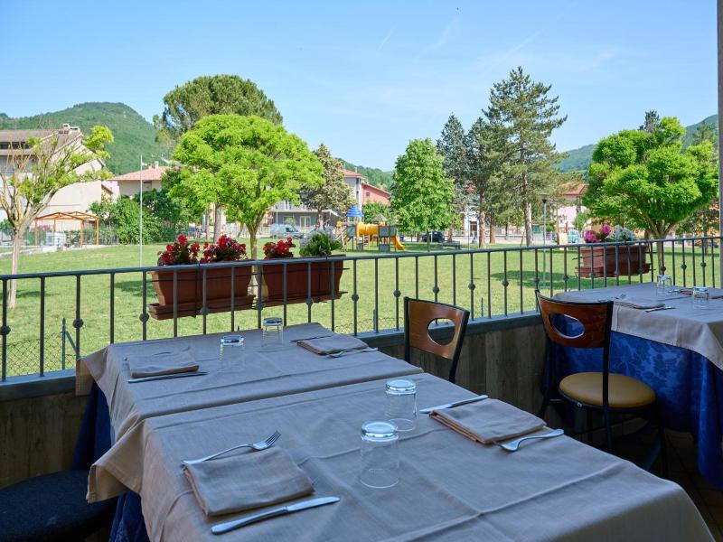 Albergo Shine image