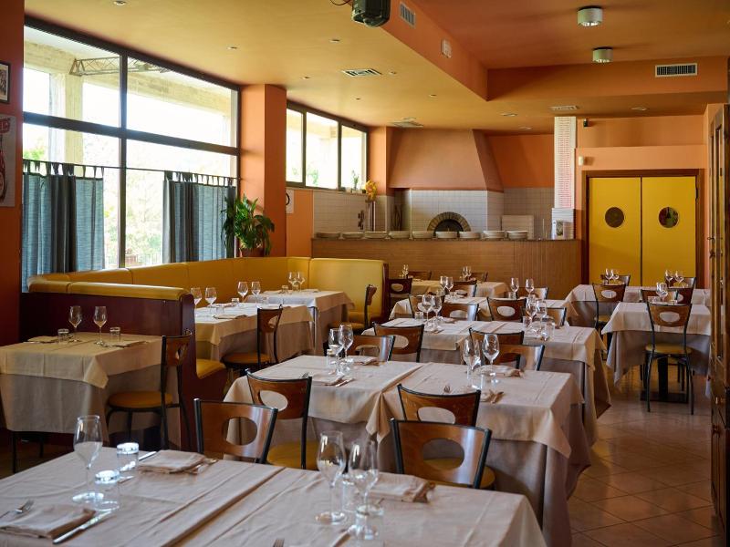 Albergo Shine image