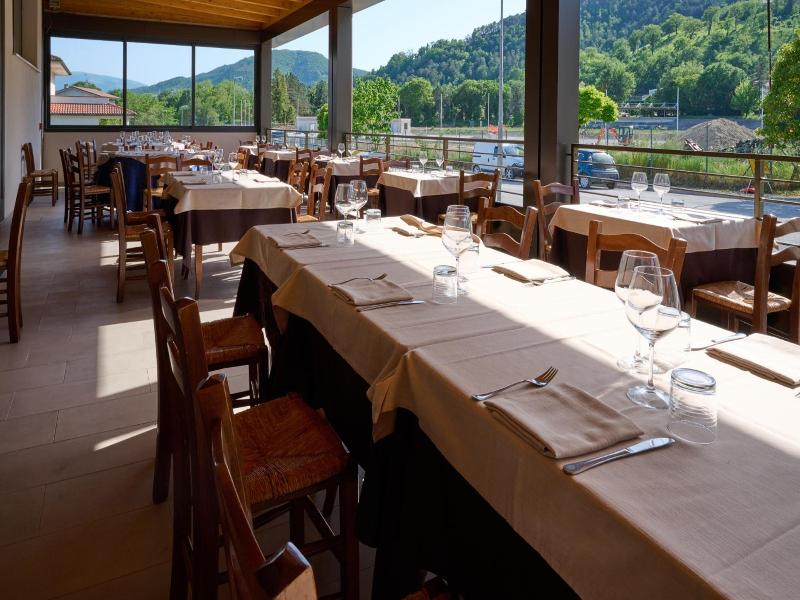 Albergo Shine image
