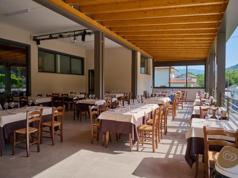 Albergo Shine image