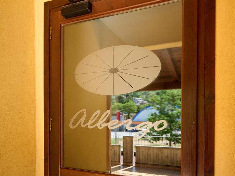 Albergo Shine image