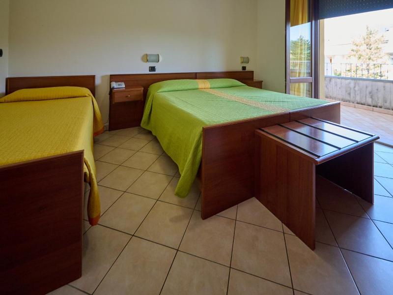 Albergo Shine image