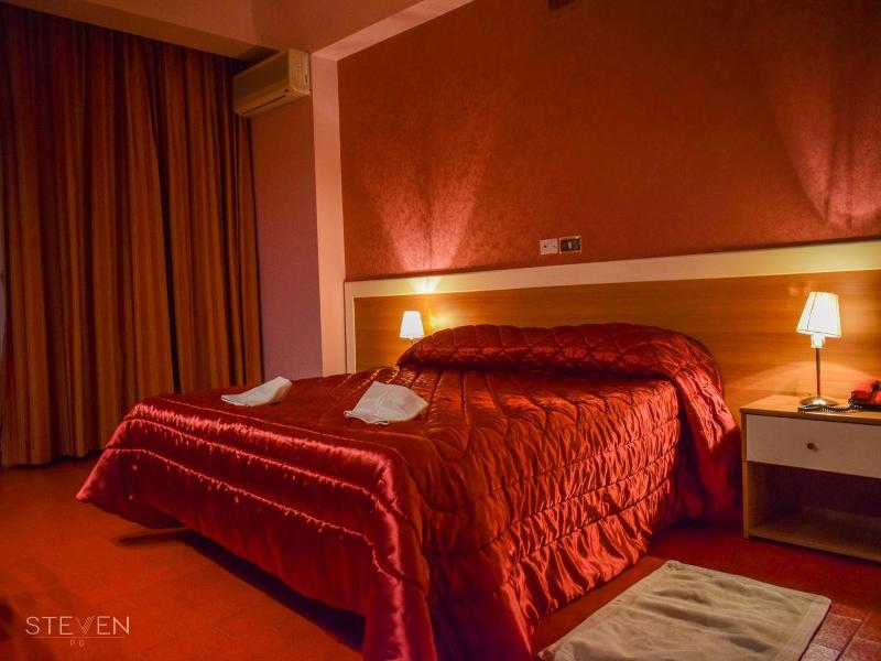 Hotel Ristorante Mommo image