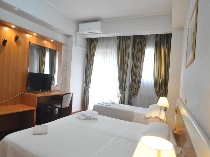Hotel Ristorante Mommo image