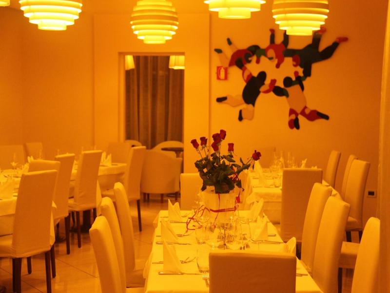 Hotel Touring image