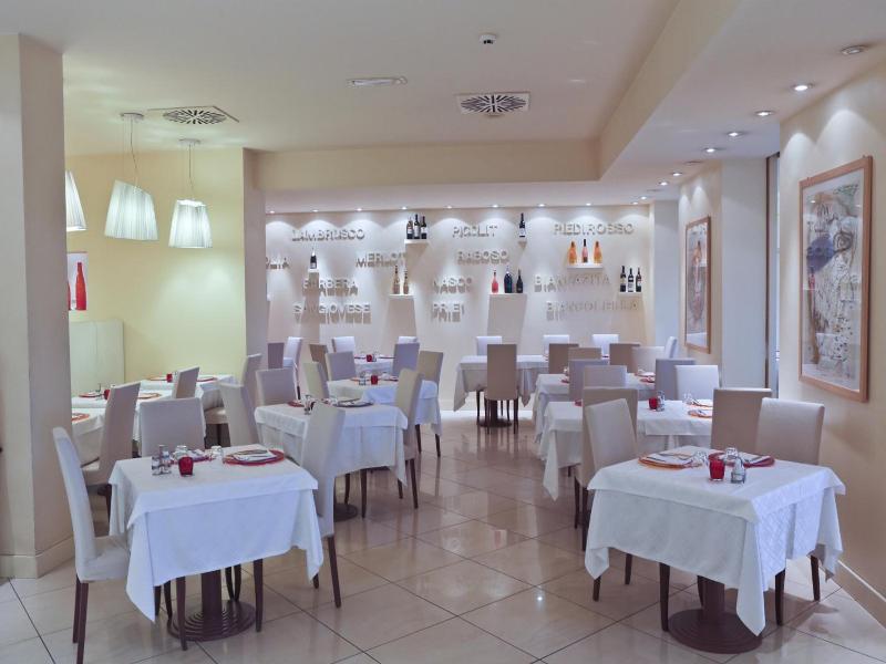 Hotel Touring image