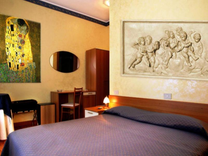Albergo Dei Leoni image