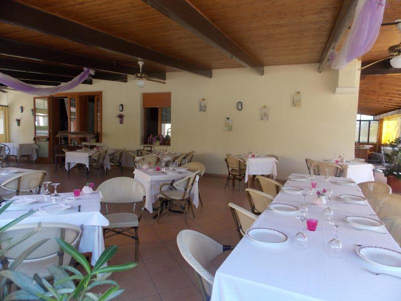 Hotel Ristorante La Bettola image