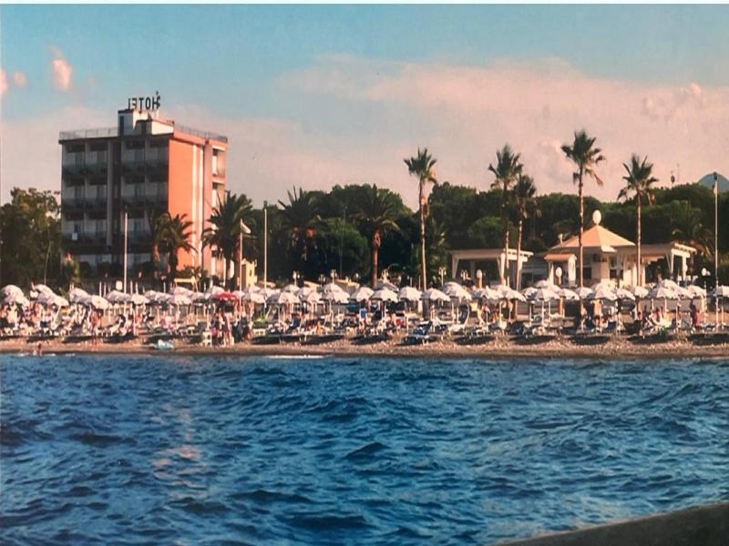 Hotel Murano image