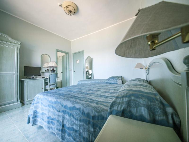 Hotel Murano image