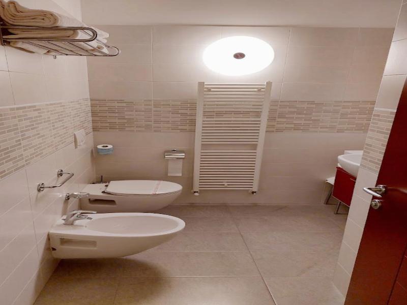 Hotel Calinferno image
