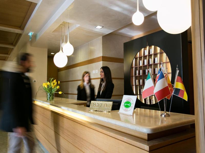 Hotel Calinferno image