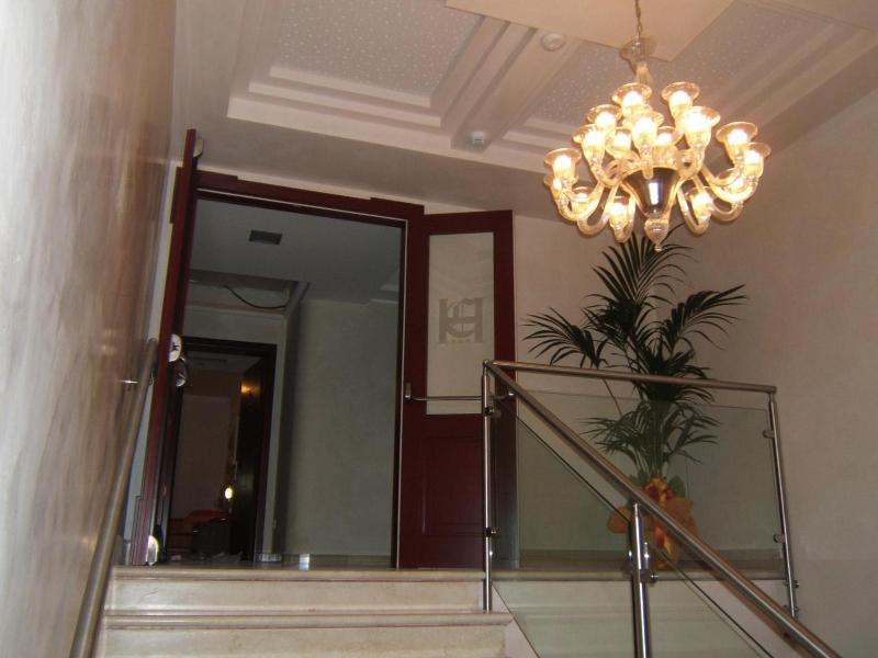 Hotel Calinferno image