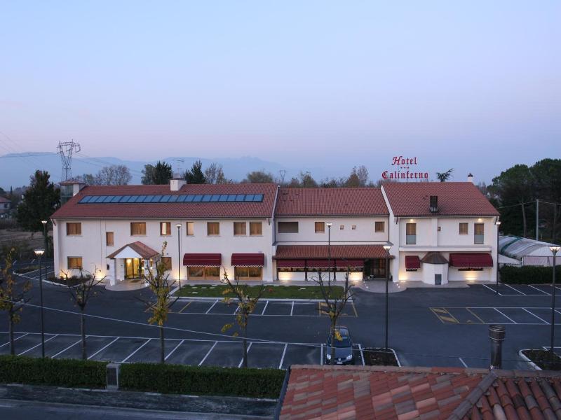 Hotel Calinferno image