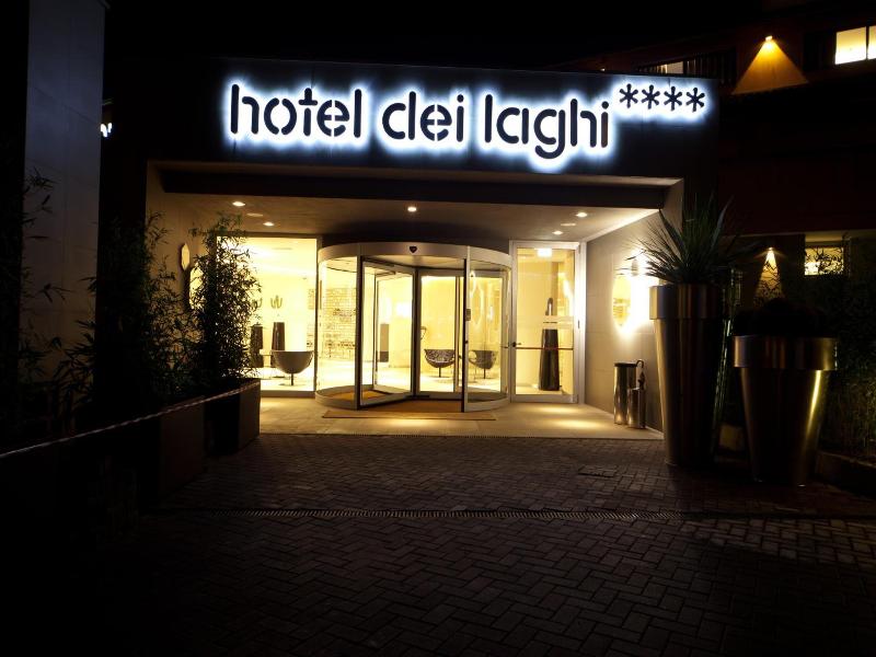 Albergo Dei Laghi image