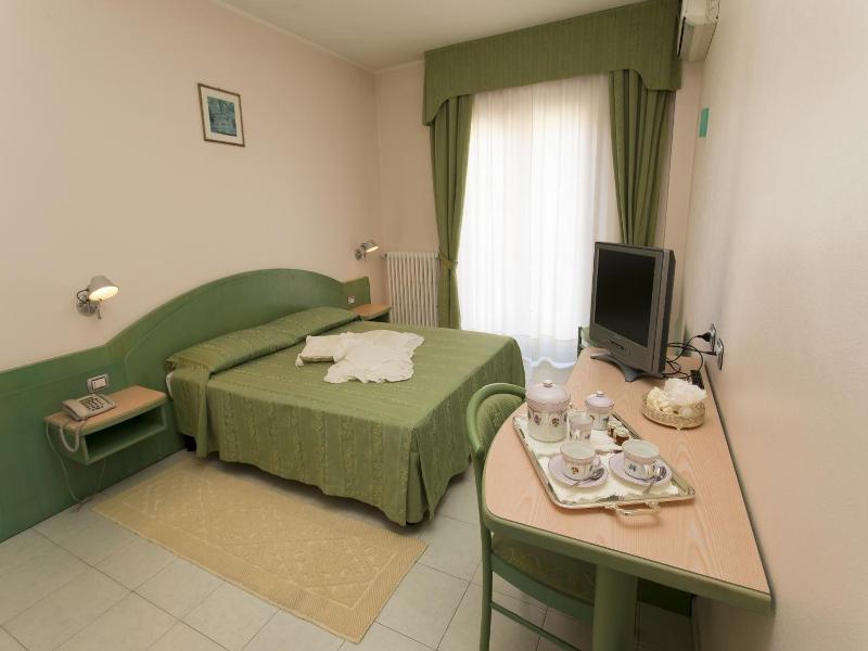 Hotel Grillo image