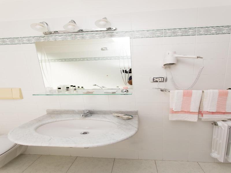 Hotel Grillo image