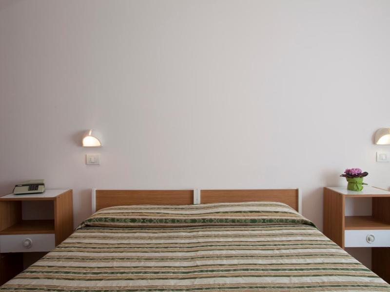 Hotel Cecco image
