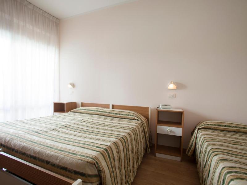 Hotel Cecco image