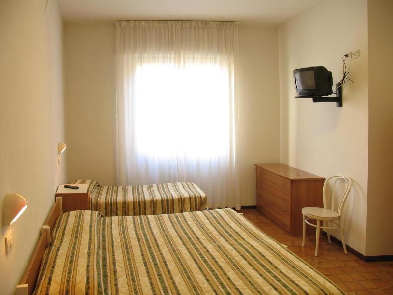 Hotel Cecco image
