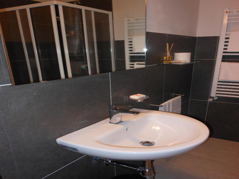 Hotel Cecco image