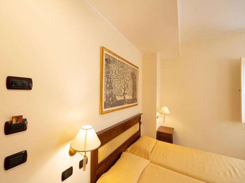Hotel Ristorante Vecchia Vibo image
