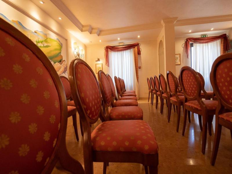 Hotel Ristorante Vecchia Vibo image