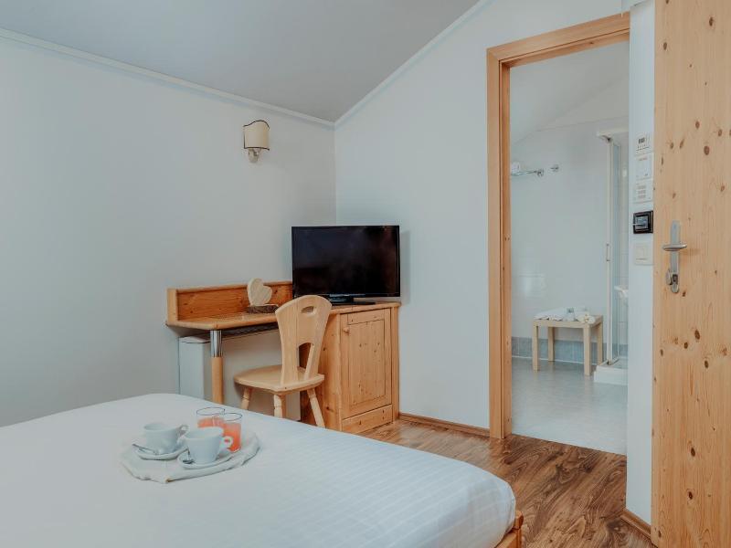 Garden Relais image