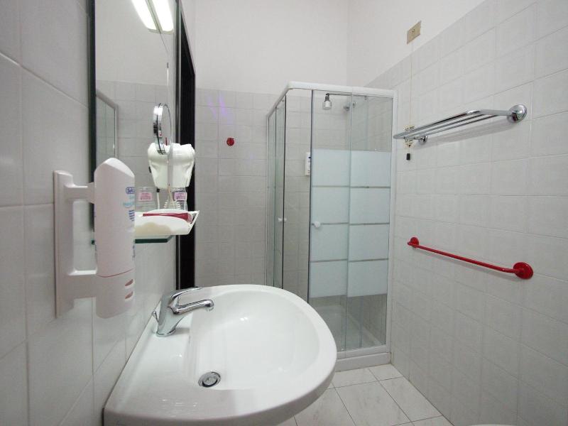 Hotel Versailles image