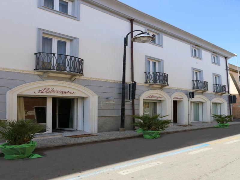 Albergo Residenziale La Corte image