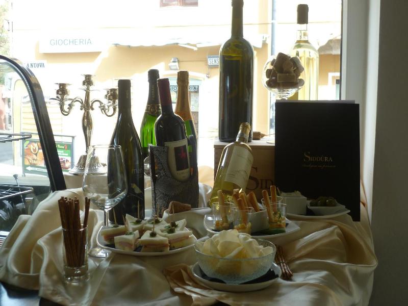 Albergo Residenziale La Corte image