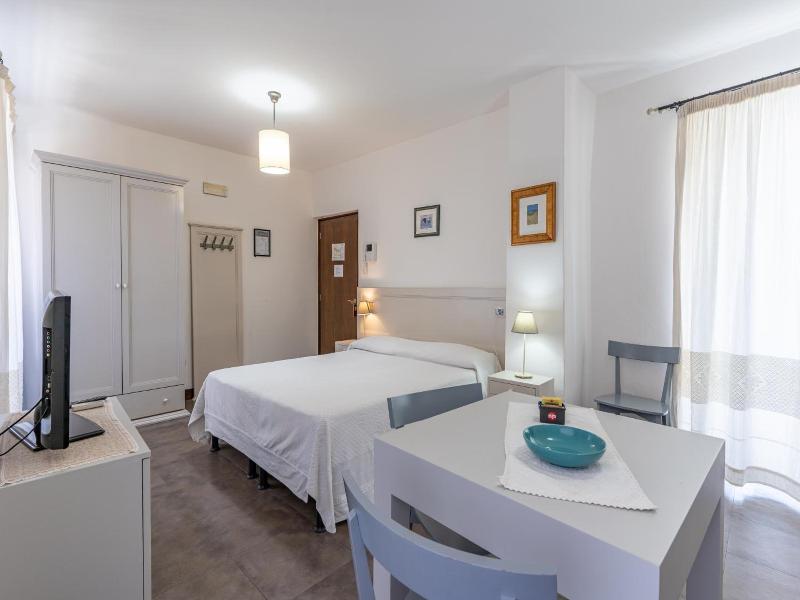 Albergo Residenziale La Corte image