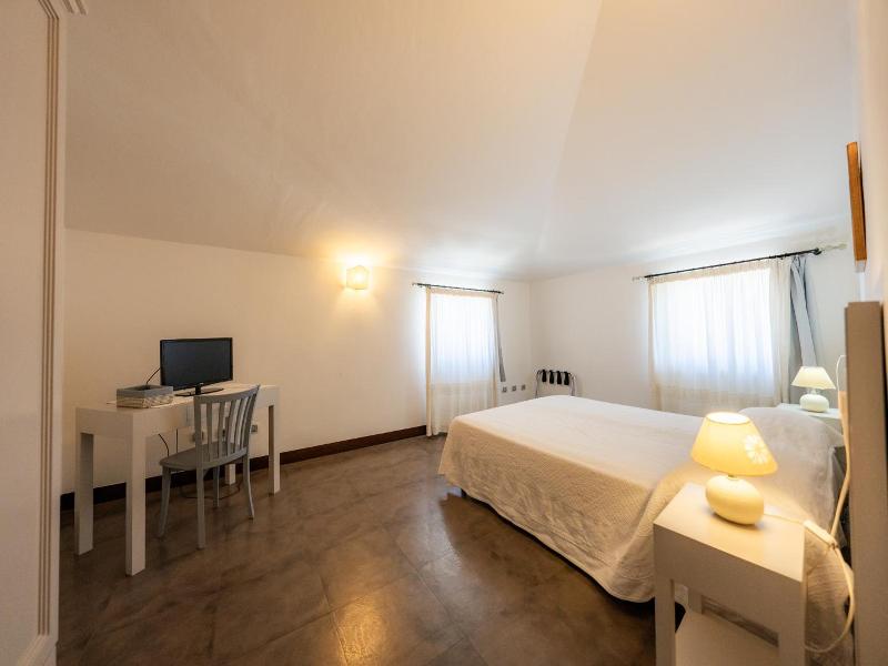 Albergo Residenziale La Corte image