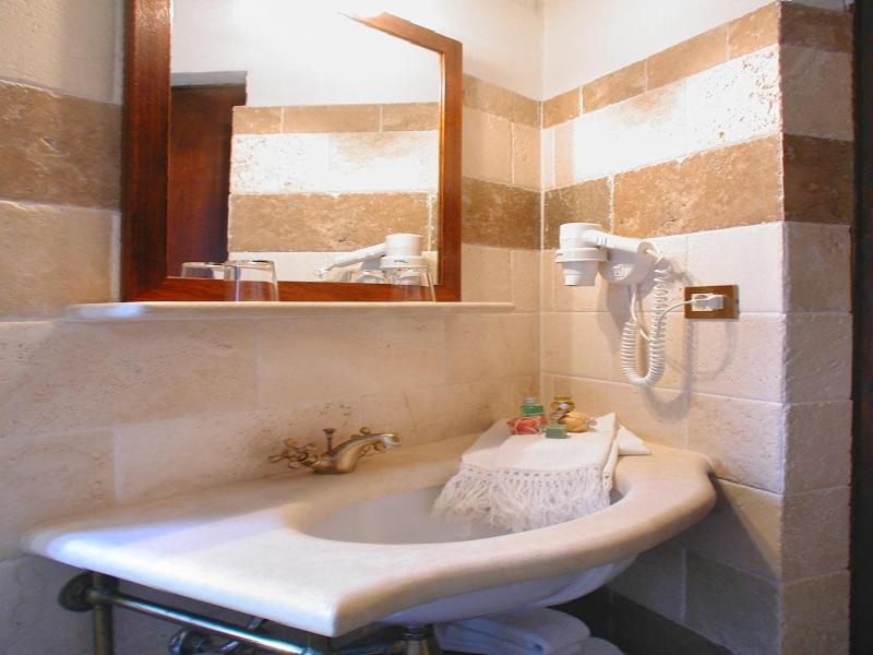 Albergo Il Giglio image