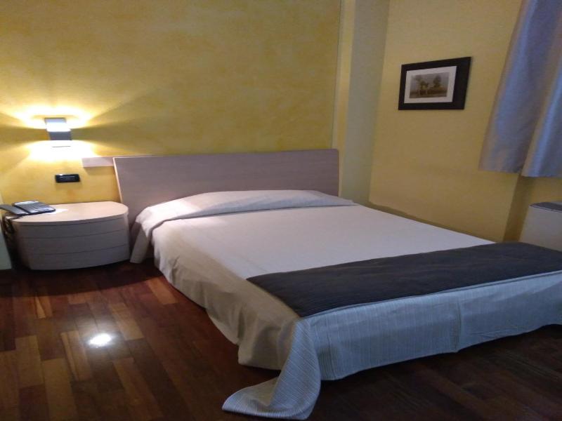 Hotel Fontana Santa image