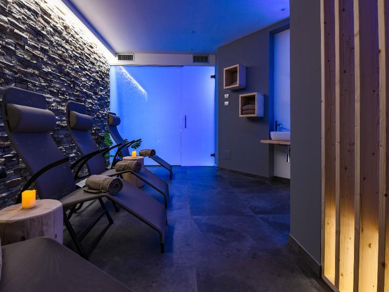 Hotel La Fiorita image