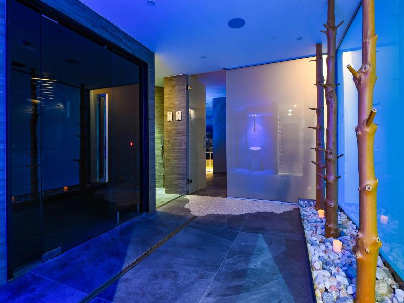 Hotel La Fiorita image