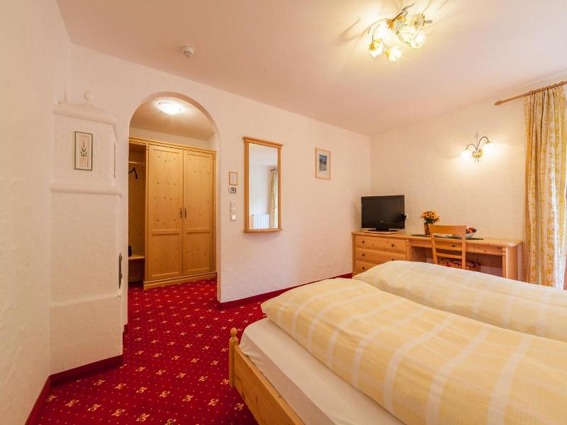 Hotel Tolderhof image