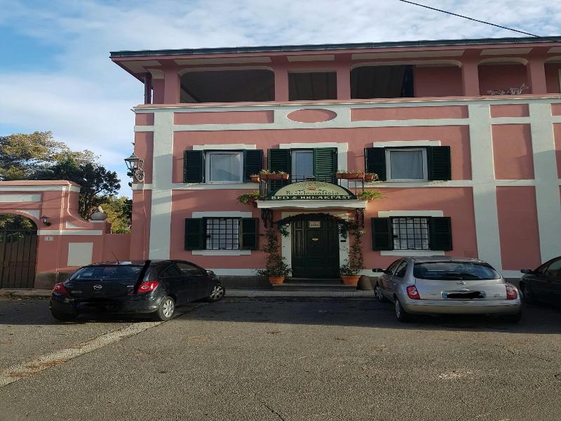 Hotel L'isola image