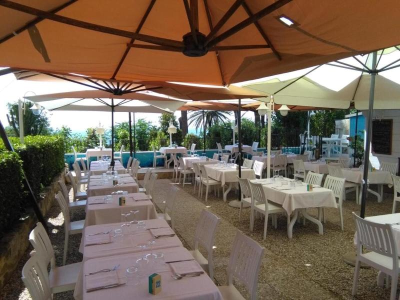 Hotel L'isola image