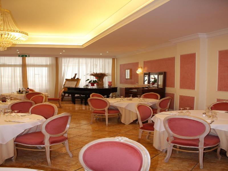 Grand Hotel Degli Angeli image