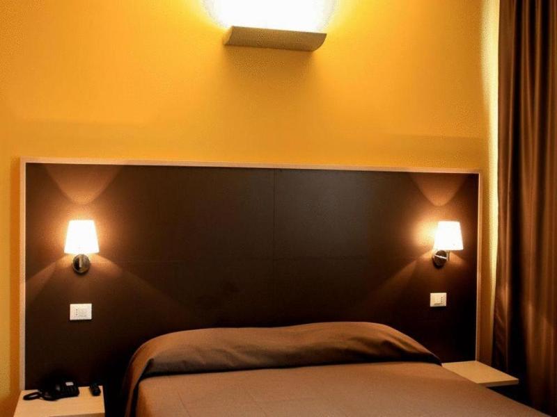 Silver Residence Hotel image