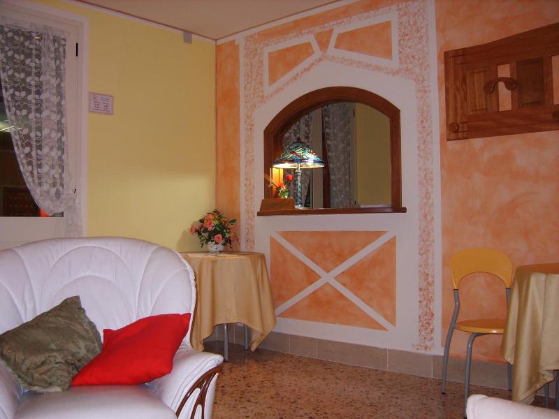 Hotel Rosso Di Sera image