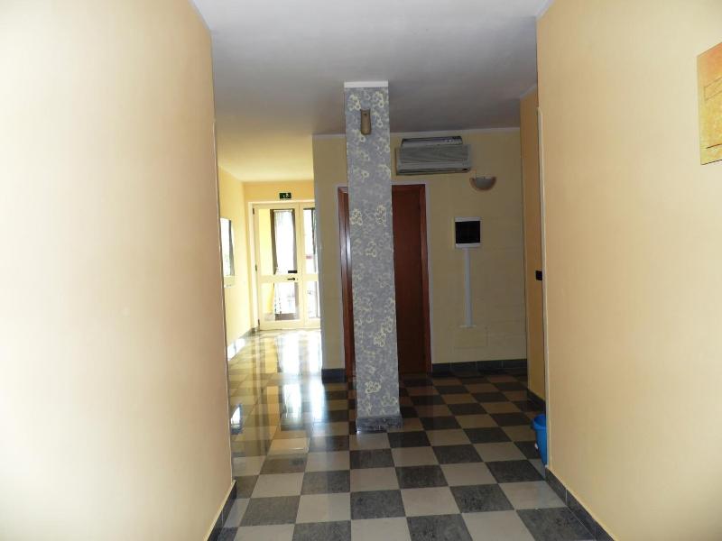 Hotel Rosso Di Sera image