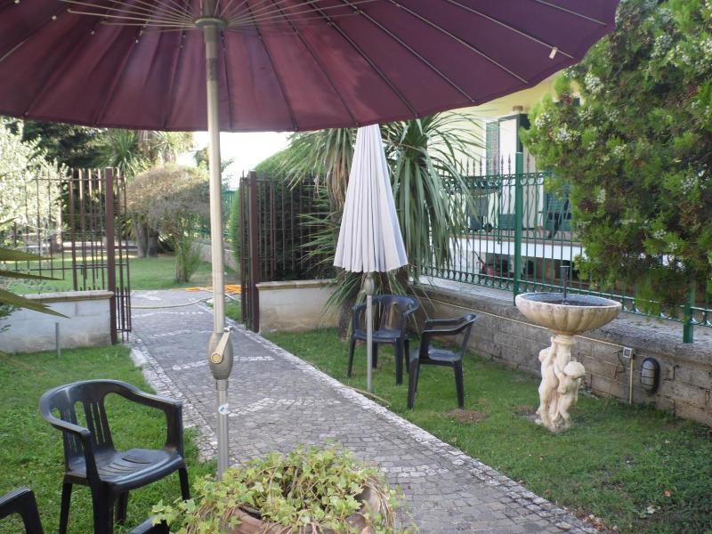 Hotel Rosso Di Sera image