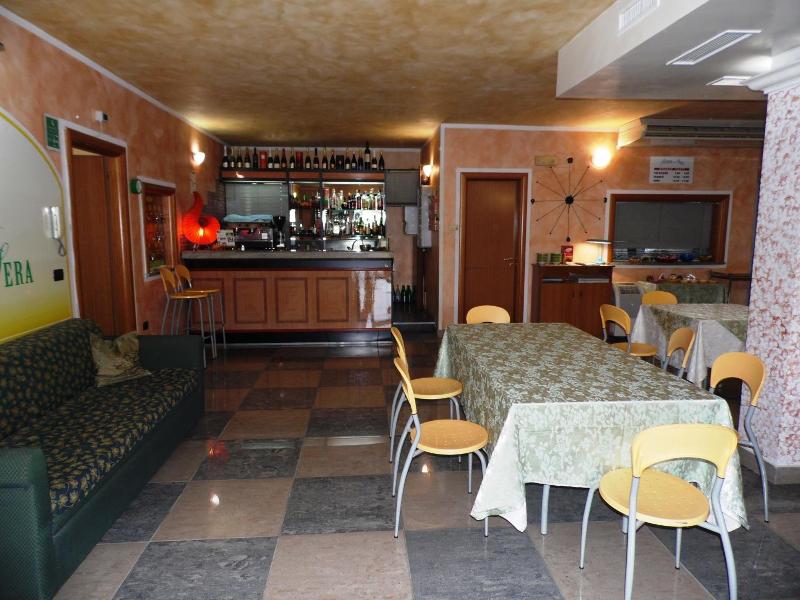 Hotel Rosso Di Sera image