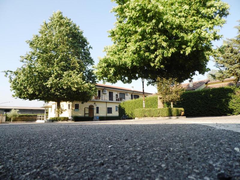 Hotel Rosso Di Sera image