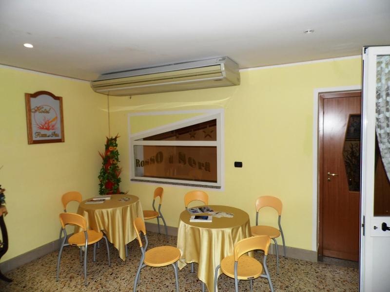 Hotel Rosso Di Sera image