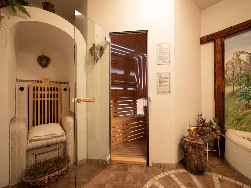 Hotel Siror image