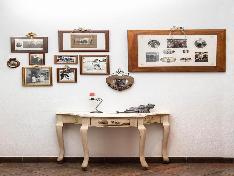 Hotel Siror image
